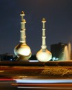Dohadays05 * Don't know what these are (what, urns maybe), but they looked cool on time exposure. * 1179 x 1446 * (188KB)