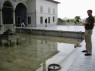 Thumbs/tn_honeymoon_1221.jpg
